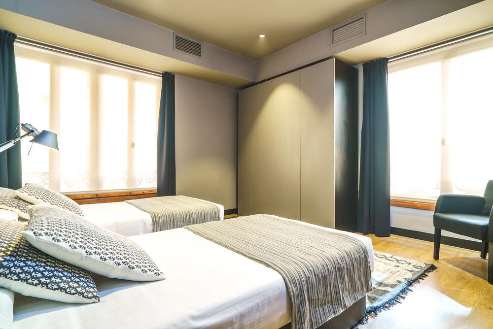 Valencia Luxury - Boutique Paz Apartment Exterior photo